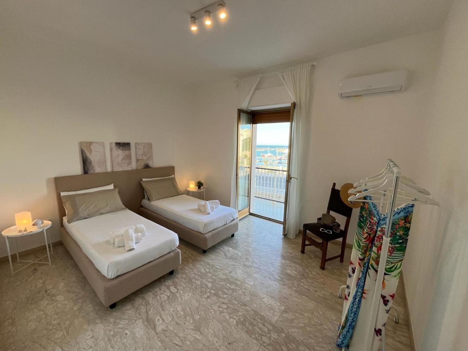 Апартаменты Casa Roberta With Balcony And Sea View Вьесте Экстерьер фото