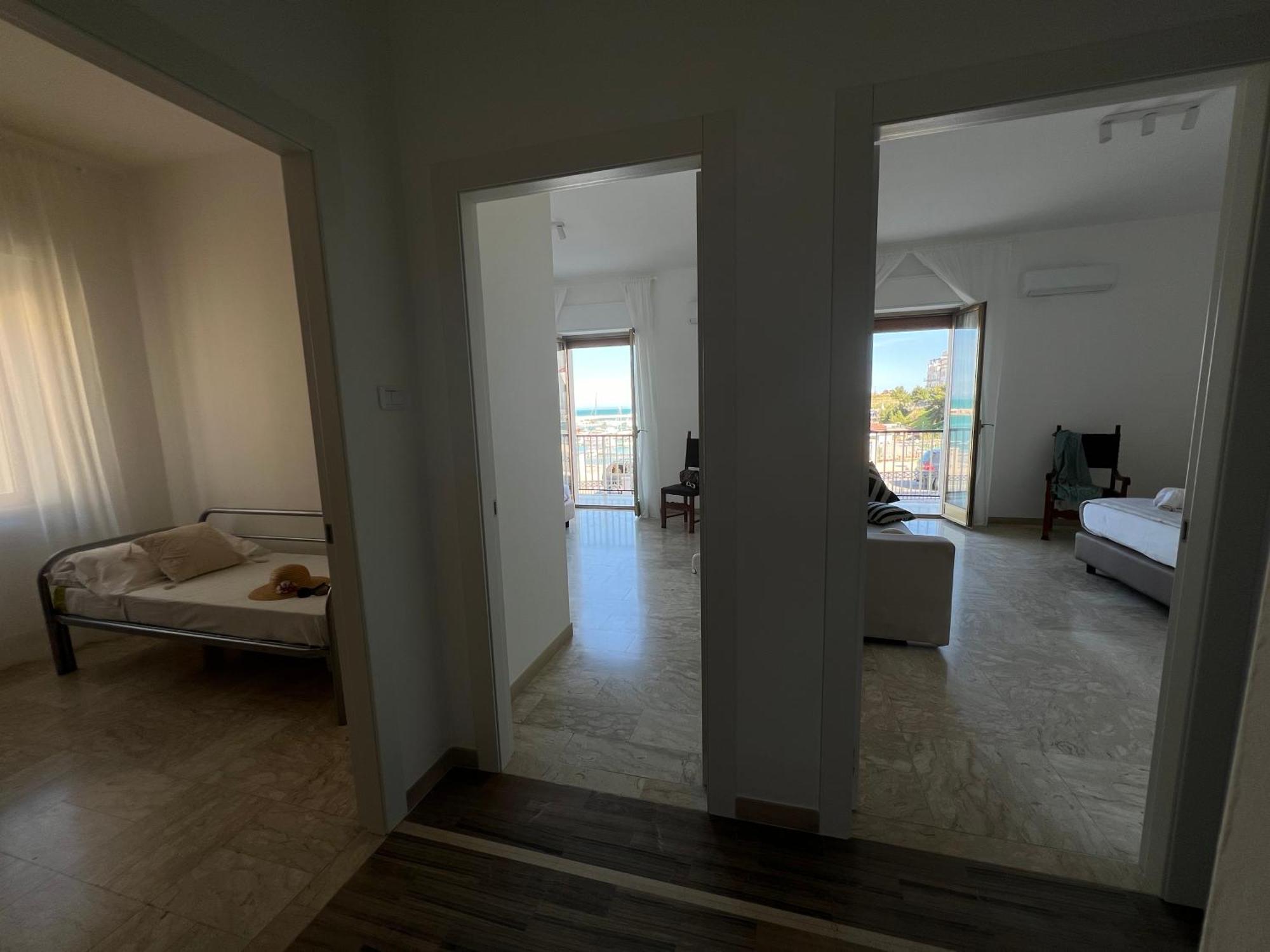 Апартаменты Casa Roberta With Balcony And Sea View Вьесте Экстерьер фото