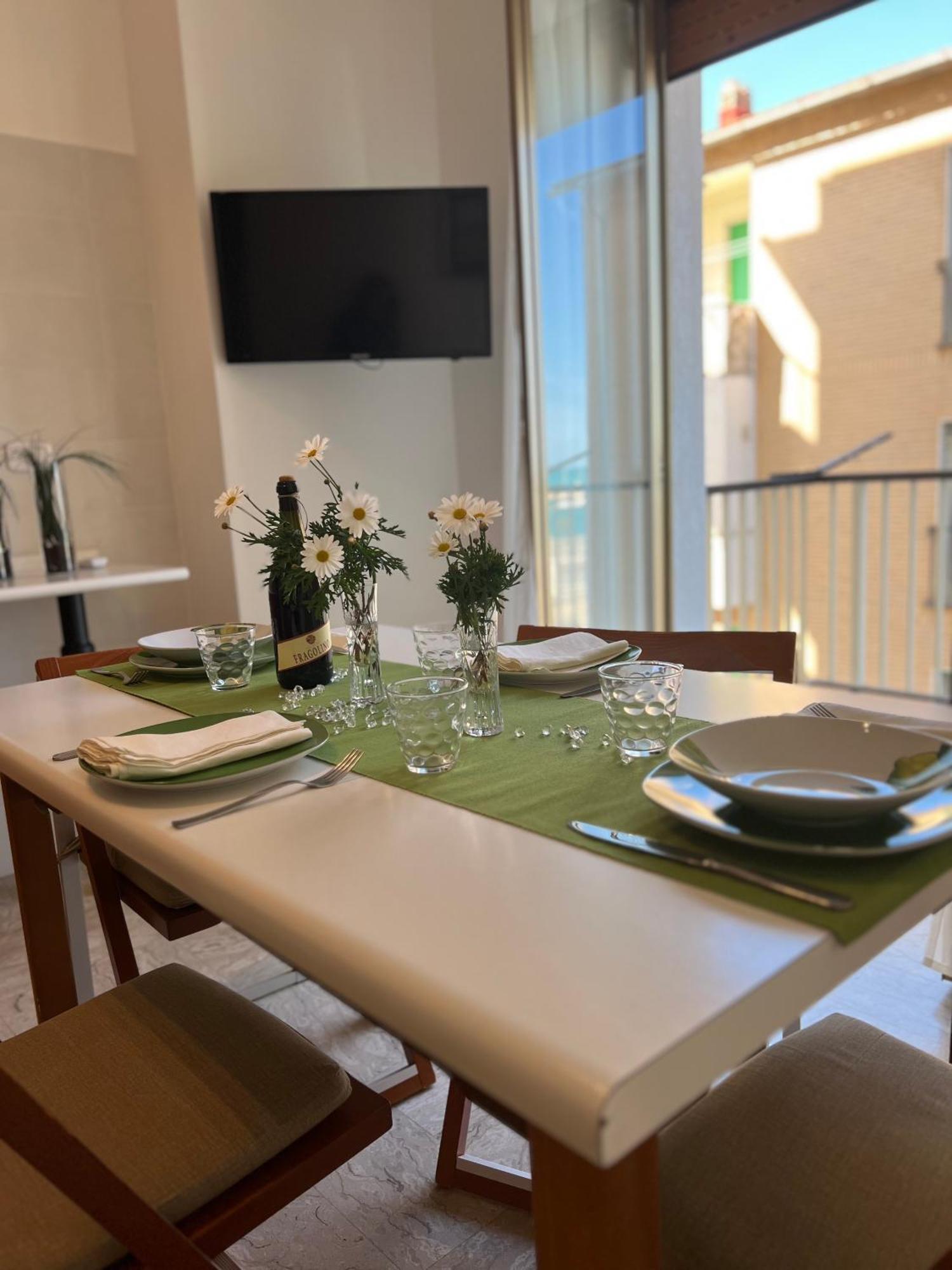 Апартаменты Casa Roberta With Balcony And Sea View Вьесте Экстерьер фото