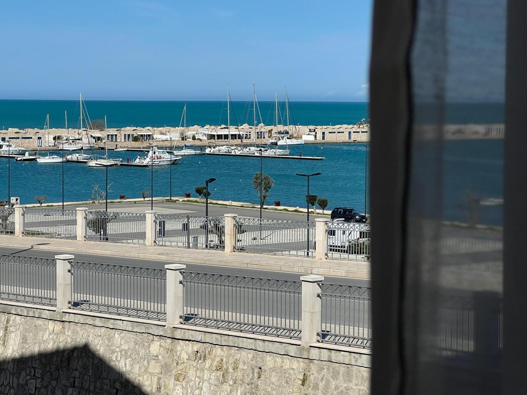 Апартаменты Casa Roberta With Balcony And Sea View Вьесте Экстерьер фото